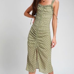NWT Lulus Green Polka Dot Midi Dress Medium